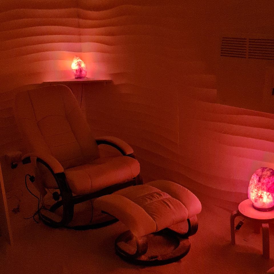 Embrace the Healing Power of Salt Therapy - Discover a New World of Wellness at Salts of the Earth Narre Warren South